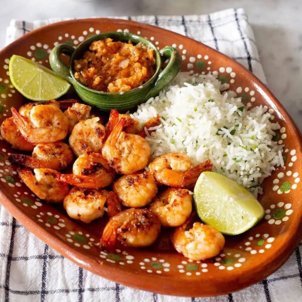 CAMARONES AL MOJO DE AJO